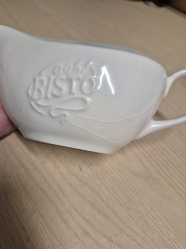 Bisto gravy boat cream - bisto,